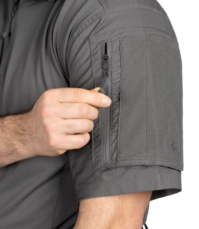 Zipper Pulls and Oversized Pocket on Men's Defender Short Sleeve Shirt in Wolf Grey
